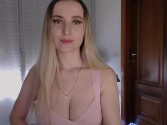 Alina-Lovely from BongaCams is Freechat