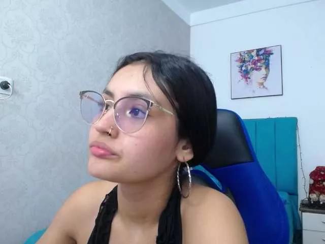 antonellasweetlittle from BongaCams is Freechat