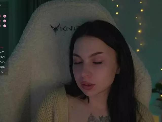 DrammaQueennnn from BongaCams is Freechat