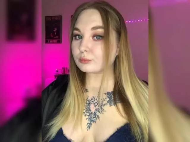 Greeenfriends6969 on BongaCams 