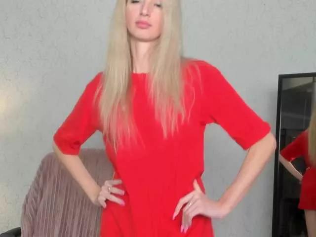 Skinnylady from BongaCams is Freechat