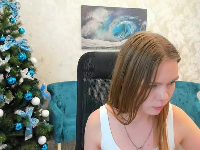 Strawberrye from BongaCams is Freechat