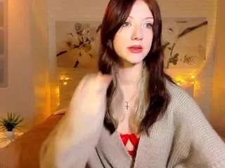 linavi from CamSoda is Freechat