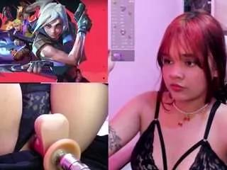 petitesally from CamSoda is Freechat