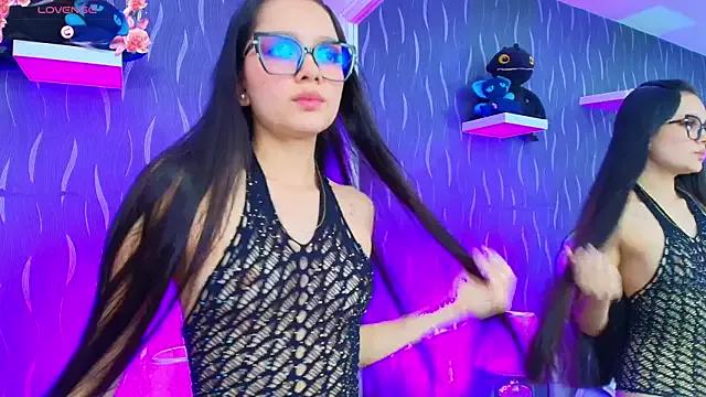 RaquelMendez from StripChat is Freechat