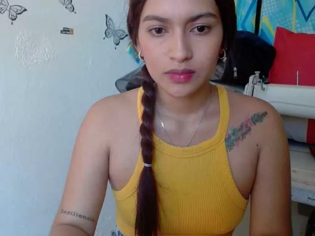 annie-19 on BongaCams 