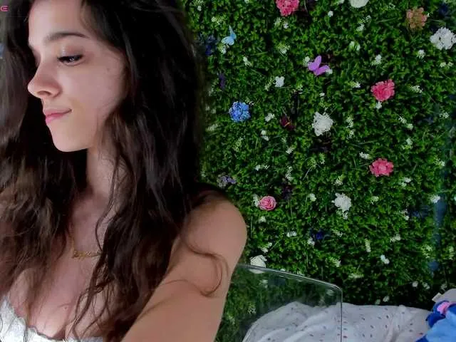 BabyAylin on BongaCams 
