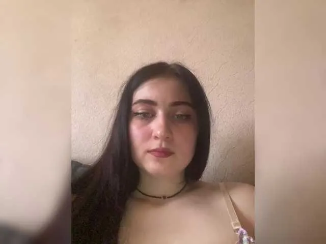 BabyMilia717 on BongaCams 