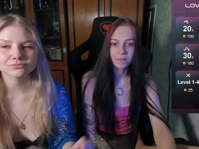 Emma-Frizea on BongaCams 