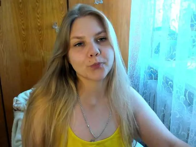 Emma-Frizea on BongaCams 
