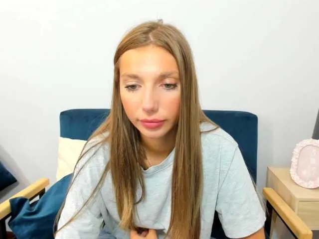 EmmaAngel on BongaCams 