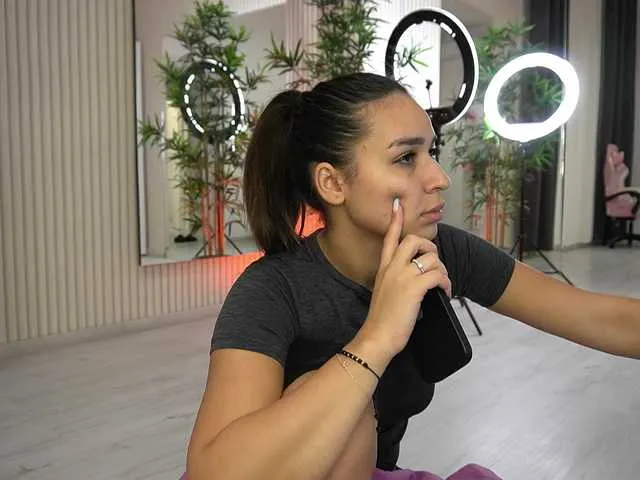 EmmaBlanco on BongaCams 