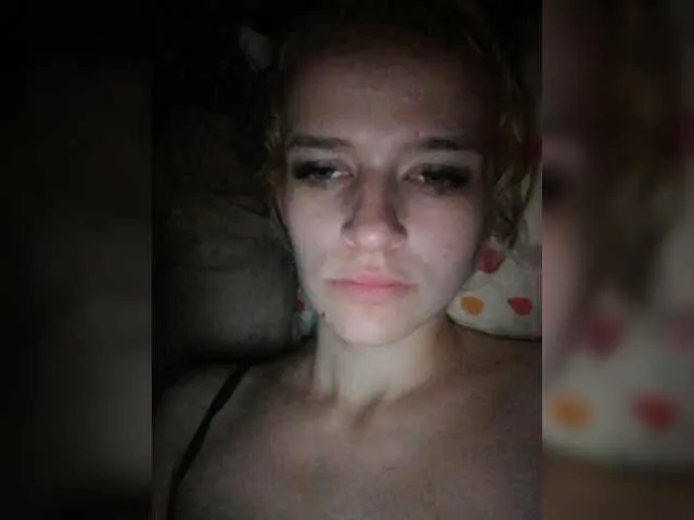 EvelynXKukla on BongaCams 