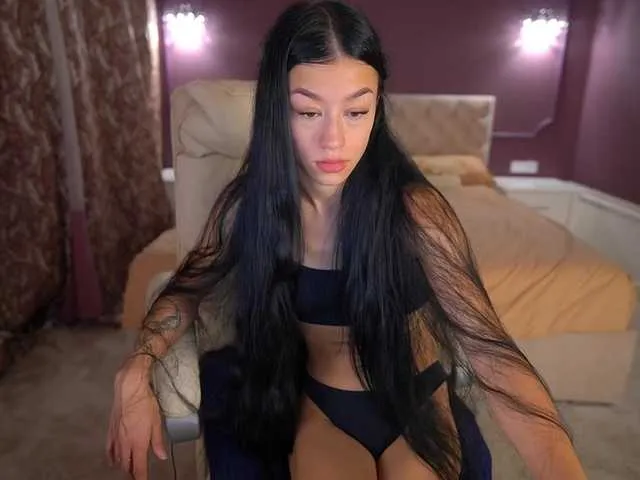 FataleNellie — Confidence and taking the lead

Deep eye contact and whispers in my ear

Compliments that give me goosebumps

Intelligence and a great sense of humor

When you tell me what you want and aren't afraid to fantasize