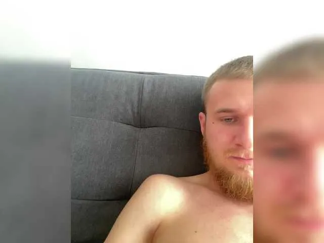 Gummy-Bears on BongaCams 