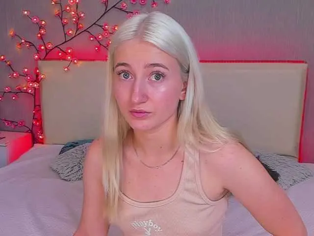 HollyTaillor on BongaCams 