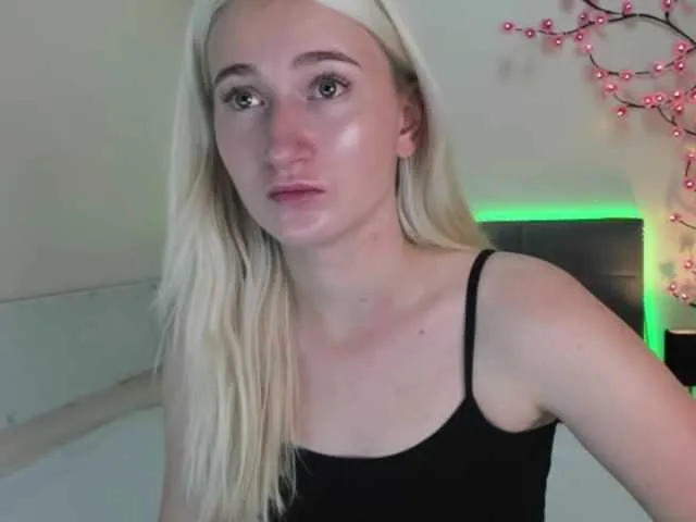 HollyTaillor on BongaCams 