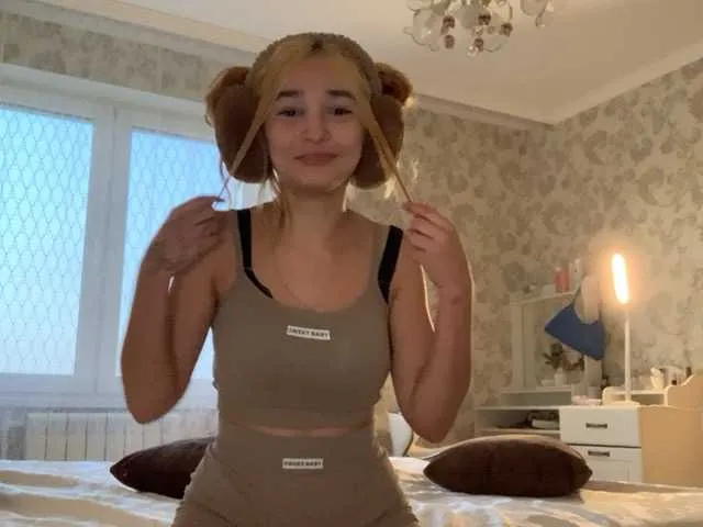 Karyy — Freechat on BongaCams