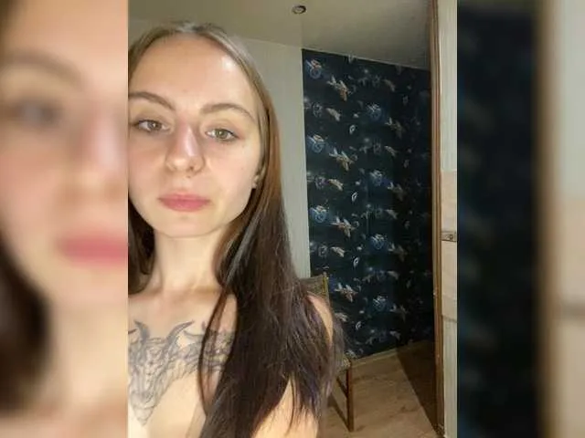Lelele001 on BongaCams 