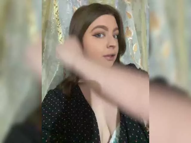 Lilian00666a on BongaCams 