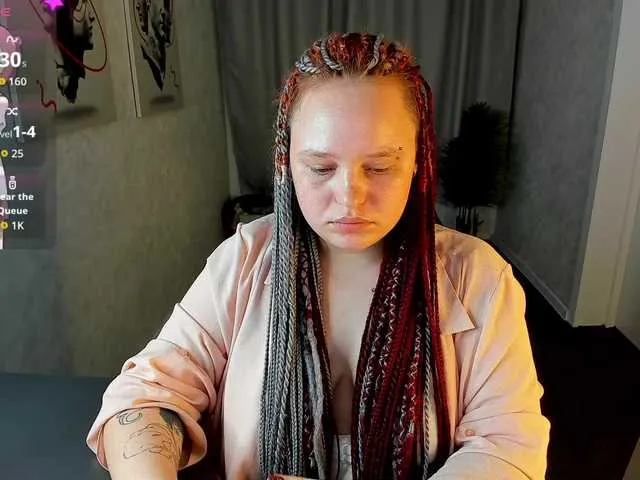 Looly-Rise — I really love open people,  who know what they want,And I can say about confidently.I love tenderness and mutual respect, very excites when a person is exhidated by his business and idea,  Women love ears...so excite me