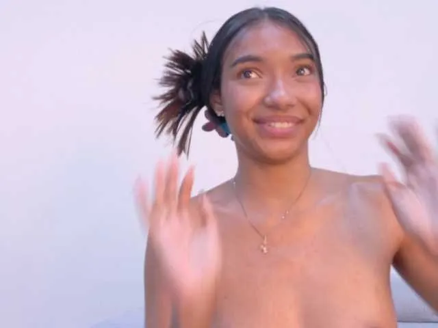 Miia-Spencer on BongaCams 