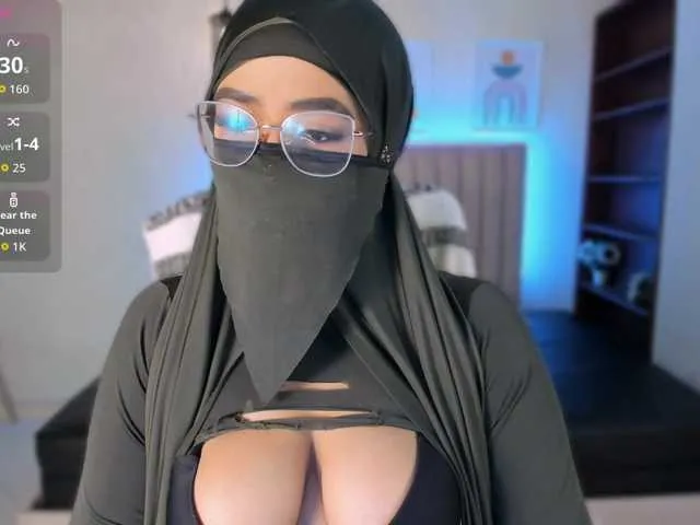 sasha-anaan on BongaCams 
