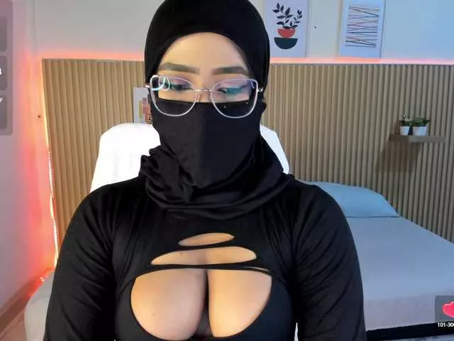 sasha-anaan on BongaCams 