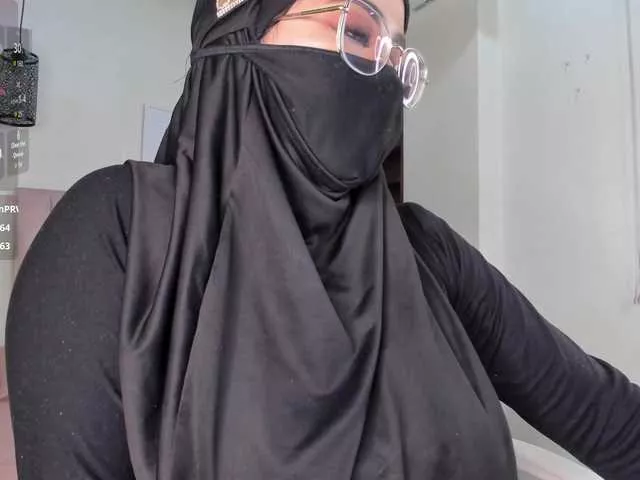 sasha-anaan on BongaCams 