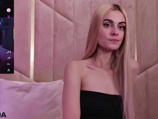 SelenaDaze on BongaCams 