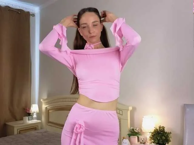 SoftieDream on BongaCams