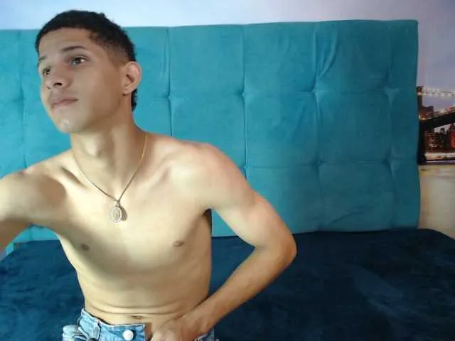 stronglove18 — Freechat on BongaCams