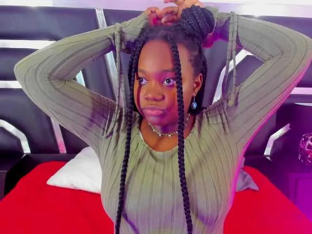 SulyClarck on BongaCams