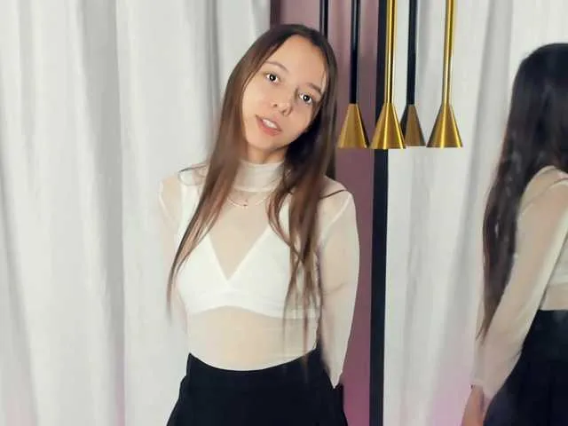 vikakismee on BongaCams