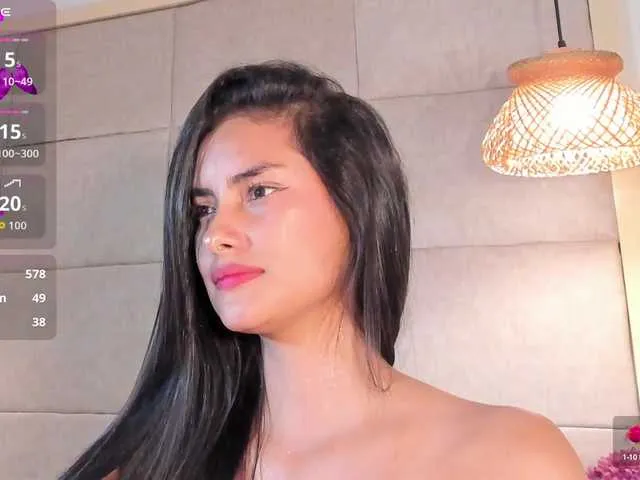 violethilton on BongaCams