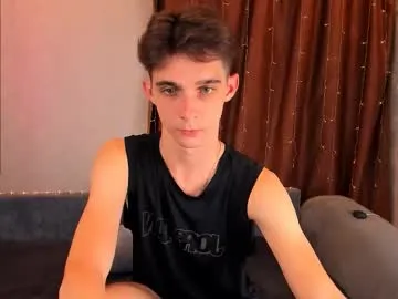 aaron_bang on Chaturbate 