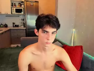 aaron_bang on Chaturbate 