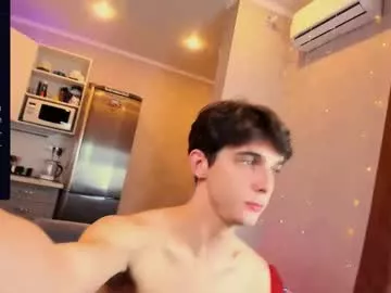 aaron_bang on Chaturbate 