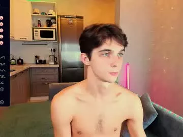 aaron_bang on Chaturbate 