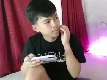 aidencummerx — Your new young pinoy is now ready to serve you CUM @GOAL #asian #twink #young #bigcock #cum [1106 tokens remaining]