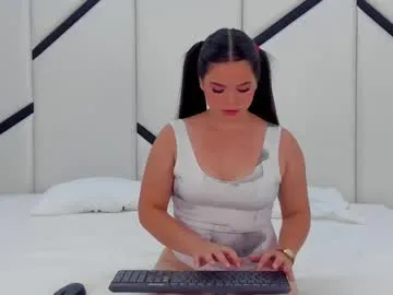 alanacusack on Chaturbate 
