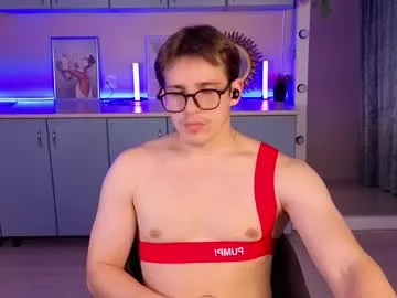 alexs_771 — Goal: take off your t-shirt #new #18 #c2c #bigdick #feet - Next Goal: take off my  trousers