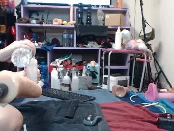 animergamergirl — setting up