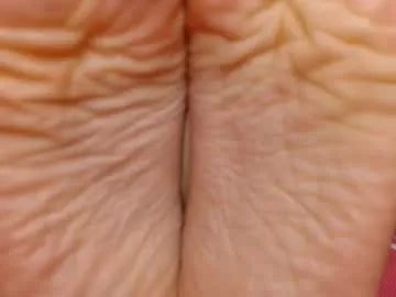 ash_nicefeet — Goal: Worship the feet of the mistress #feet #heels #mistress #toes #pvt