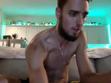 austincutieyes — Come have some fun with me :) Welcome to my room! - Goal: Shirt off [50 tokens left]