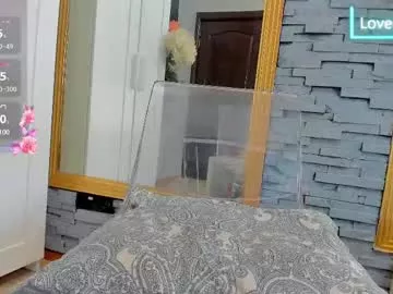 bella_posh on Chaturbate 