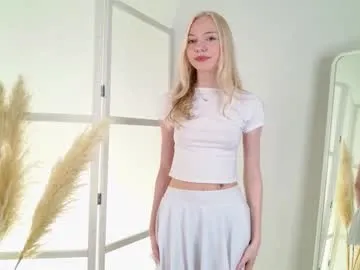 blondagent — doggy closeup show pussy + hard spanks| Im #new #18 #blonde a little #shy and #braces [0 tokens remaining]