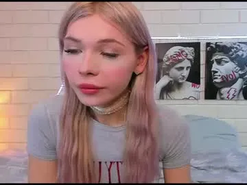blondy_fina — Make my dick hard and show to u [111 tokens left] #new #teen #trans #anal #18