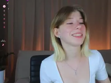 casitaj — make me happy #18 #teen #cute #blonde #shy [525 tokens remaining]