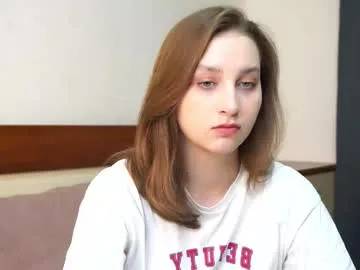 cheryleabedi — Hello- -Kelly, my first broadcasting #18 #new #shy #young #teen Goal: Morning kisses for you all! [29 tokens remaining]